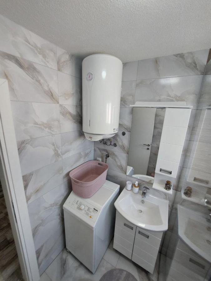Apartman "Medeni" بيهاتش المظهر الخارجي الصورة