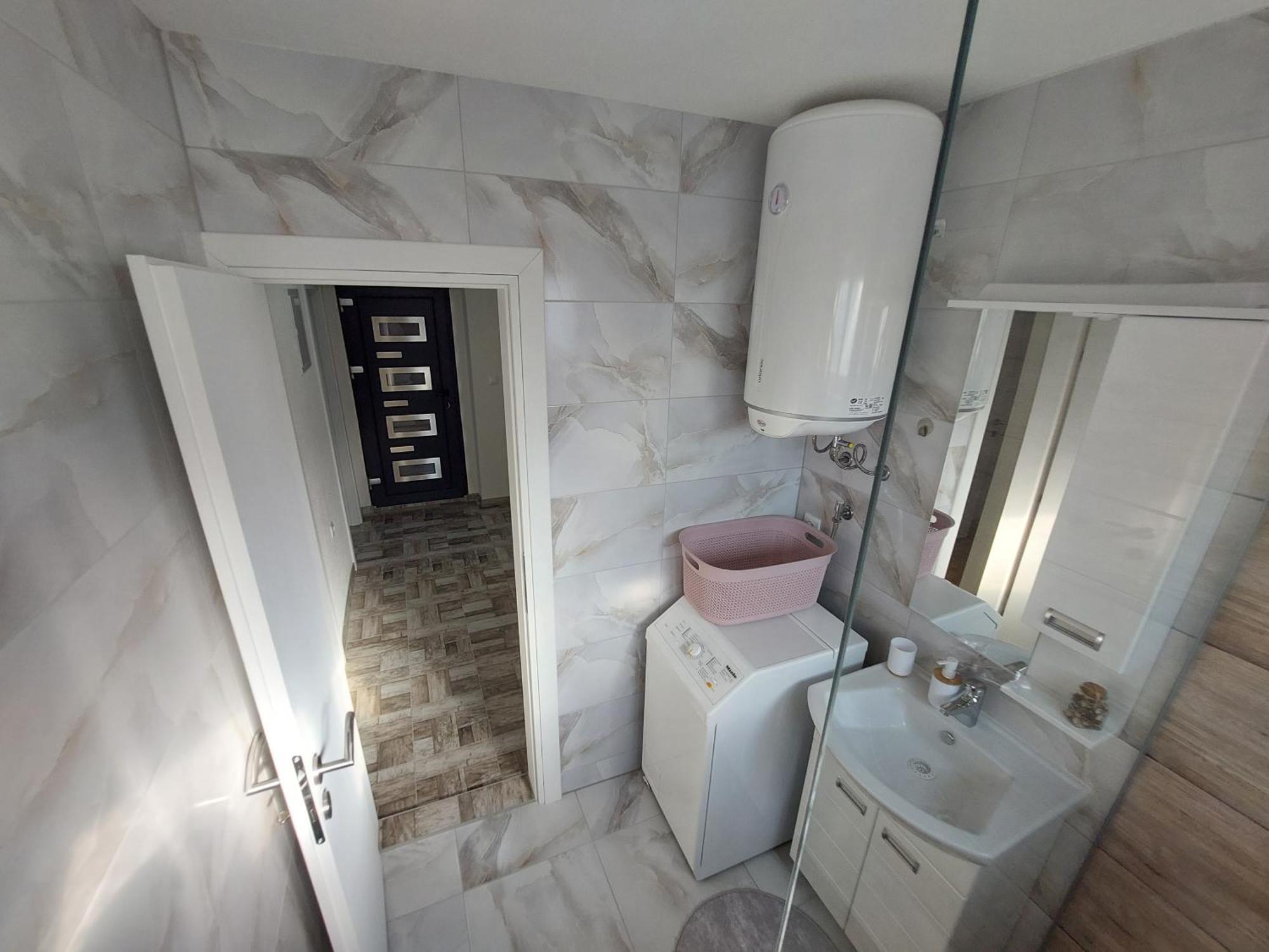 Apartman "Medeni" بيهاتش المظهر الخارجي الصورة
